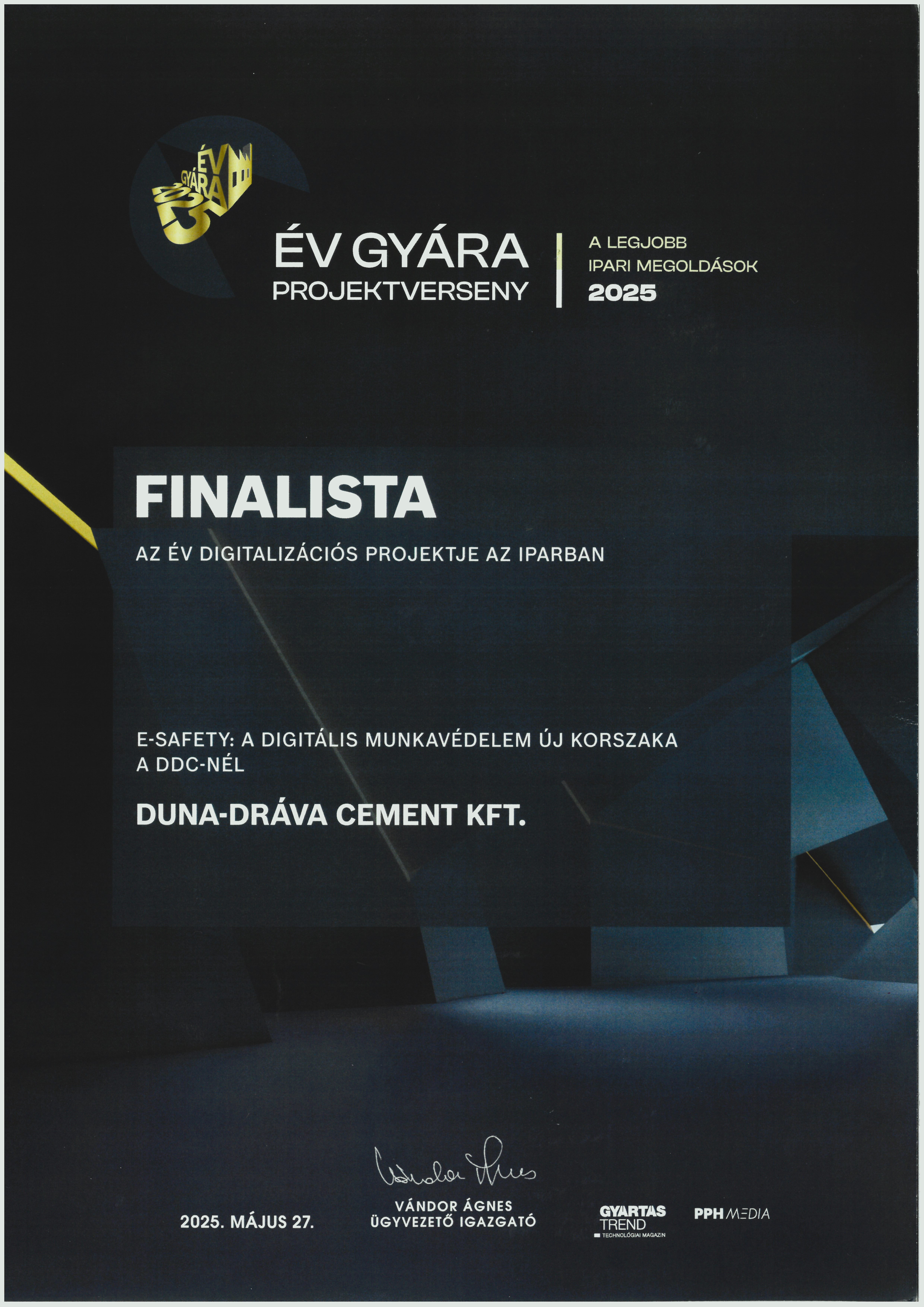 Év Gyára Projektverseny oklevél